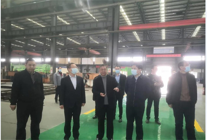 隨州市委常委、市委副書記、政法委書記馮偉等一行領導蒞臨湖北楚勝調研